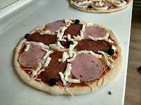 Pepperoni du Pizzas à emporter Pizzeria La Dénicieuse à Alès - n°2
