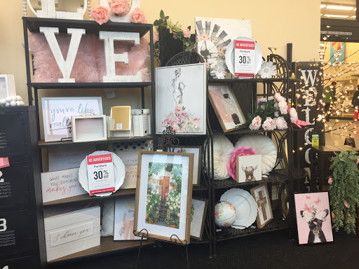 Craft Store «Hobby Lobby», reviews and photos, 2351 W Broadway, Monona, WI 53713, USA