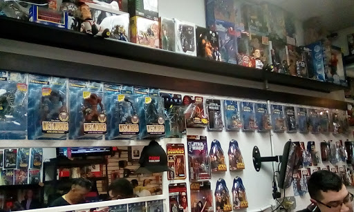 Pawn Shop «Pawn Chicago», reviews and photos, 5604 W Belmont Ave, Chicago, IL 60634, USA