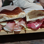 Photo n°2 de l'avis de Miriana.a fait le 28/11/2021 à 15:46 sur le  Vinaio di San Gimignano à San Gimignano