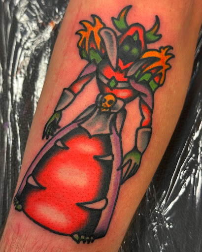 Explore mom of 3 tattoo ideas, creative tattoo ideas in Spartanburg, available at The Gallery Tattoo Shop Spartanburg