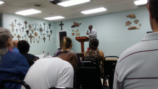 Shopping Mall «Southwood Shopping Center», reviews and photos, 1701 W Ben White Blvd, Austin, TX 78701, USA