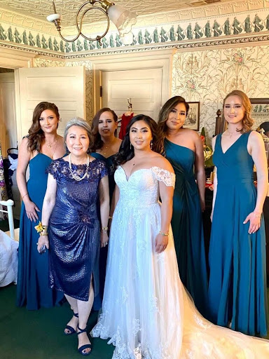 Bridal Shop «GiGi Bridal», reviews and photos, 2905 E Skyline Dr #172, Tucson, AZ 85718, USA