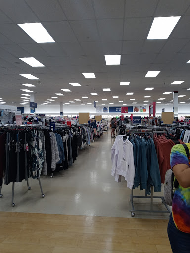 Department Store «Marshalls», reviews and photos, 2175 E Semoran Blvd, Apopka, FL 32703, USA