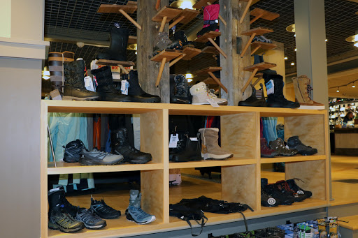 Ski Rental Service «Pinnacle Ski And Sports», reviews and photos, 3391 Mountain Rd, Stowe, VT 05672, USA