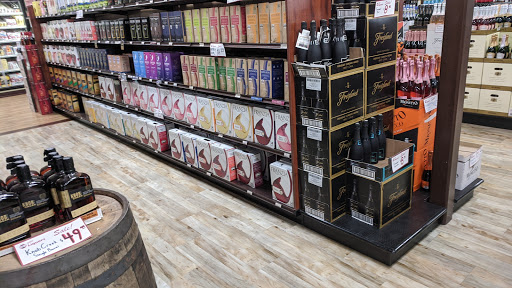 Liquor Store «Oakdale Liquors», reviews and photos, 1900 Main St, Tewksbury, MA 01876, USA