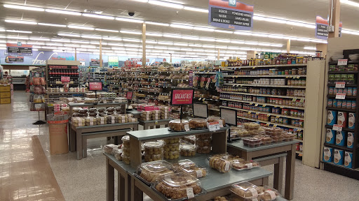 Supermarket «Lucky», reviews and photos, 776 Gravenstein Hwy N, Sebastopol, CA 95472, USA