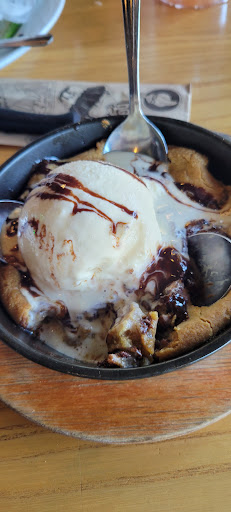 Chilis Grill & Bar image