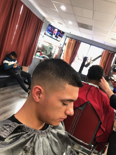Barber Shop «Blade Barbershop», reviews and photos, 16851 Victory Blvd, Van Nuys, CA 91406, USA