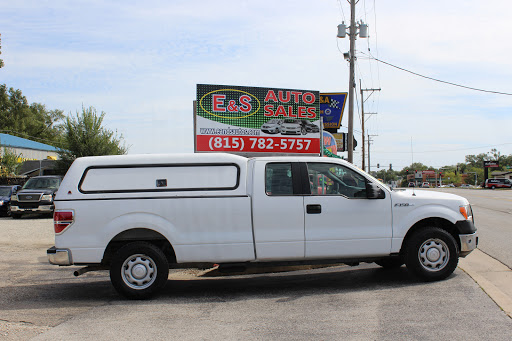 Used Car Dealer «E & S Auto Sales», reviews and photos, 2423 Plainfield Rd, Crest Hill, IL 60435, USA