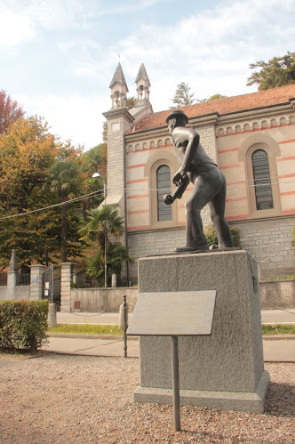 Rezensionen über Monumento Konrad Adenauer in Lugano - Museum
