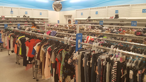 Clothing Store «Ross Dress for Less», reviews and photos, 1219 N Fry Rd, Katy, TX 77449, USA