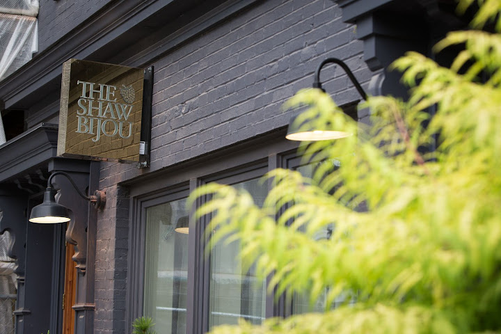 The Shaw Bijou by null