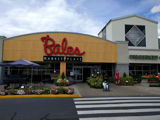 Grocery Store «Bales Cedar Mill Market Place», reviews and photos, 12675 NW Cornell Rd, Portland, OR 97229, USA