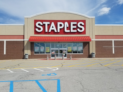Office Supply Store «Staples», reviews and photos, 8205 Broadway, Merrillville, IN 46410, USA