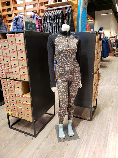 Clothing Store «L.L. Bean», reviews and photos, 5901 E Galbraith Rd #110, Cincinnati, OH 45236, USA