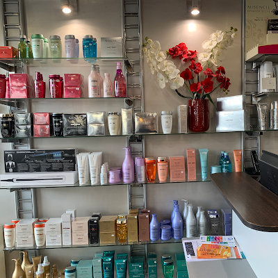 Lyne coiffure S.A.R.L. à Ozoir-la-Ferrière