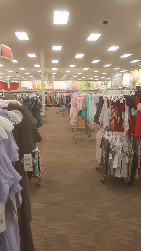 Department Store «Target», reviews and photos, 474 Chamberlain Hwy, Meriden, CT 06451, USA