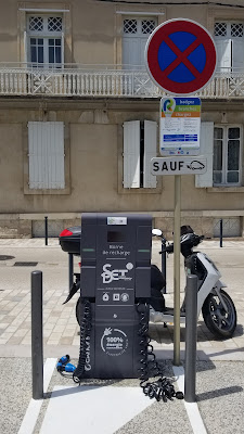 AUCHAN Charging Station à Castres