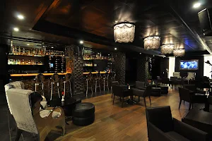 Sixty-nine 69 Lounge Bar image