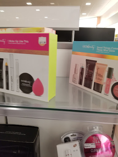 Video Game Store «GameStop», reviews and photos, 22000 Dulles Retail Plaza #102, Sterling, VA 20166, USA