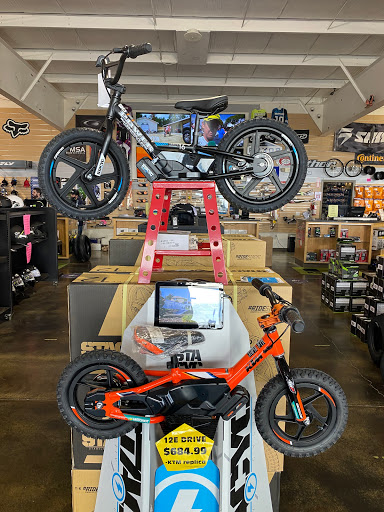 Yamaha Motorcycle Dealer «Power Yamaha», reviews and photos, 333 SW Sublimity Blvd, Sublimity, OR 97385, USA