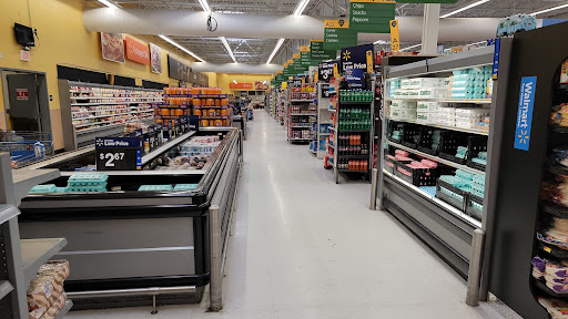 Department Store «Walmart Supercenter», reviews and photos, 300 Iowa Speedway Dr, Newton, IA 50208, USA