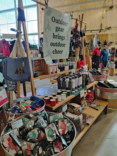 Camping Store «REI», reviews and photos, 13100 W Capitol Dr, Brookfield, WI 53005, USA