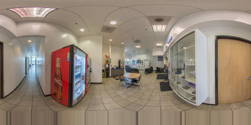 Volvo Dealer «AutoNation Volvo Cars South Bay», reviews and photos, 3010 Pacific Coast Hwy, Torrance, CA 90505, USA