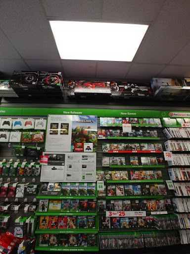 Video Game Store «GameStop», reviews and photos, 1633 Miller Park Way, West Milwaukee, WI 53214, USA