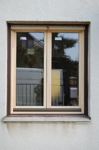 carpenter.hu egyedi fa ablakok, fa nyílászárók - Budapest