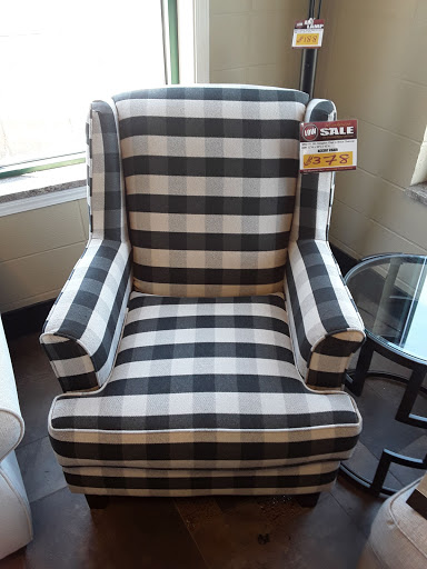 Furniture Store «Louisville Overstock Furniture Warehouse», reviews and photos, 2415 Data Dr, Louisville, KY 40299, USA