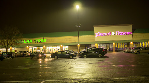 Shopping Mall «Sun Ray Shopping Center», reviews and photos, 2089 Old Hudson Rd, St Paul, MN 55119, USA