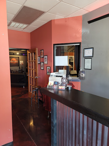 Tattoo Shop «Blood Moon Tattoo Gallery», reviews and photos, 101 N Main St #201, Mansfield, TX 76063, USA