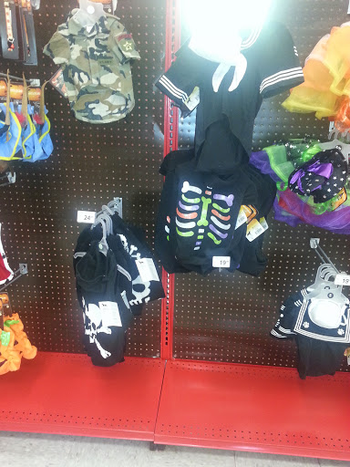 Discount Store «Big Lots», reviews and photos, 1699 River Oaks Dr, Calumet City, IL 60409, USA