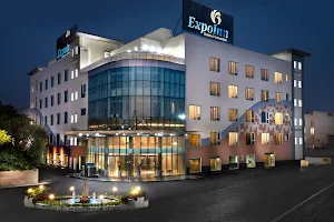 ExpoInn Suites & Convention image