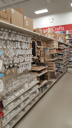 Craft Store «Michaels», reviews and photos, 6352 S Central St A, Aurora, CO 80016, USA