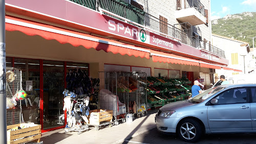SPAR Supermarché à Figari