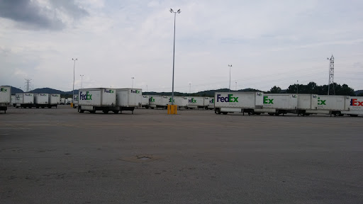 Mailing Service «FedEx Ground», reviews and photos, 3301 Knight Dr, Nashville, TN 37207, USA