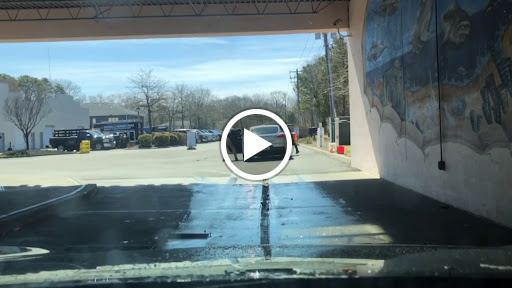 Car Wash «Hampton Auto Wash», reviews and photos, 296 W Montauk Hwy, Hampton Bays, NY 11946, USA