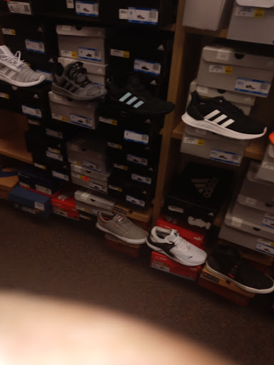 Shoe Store «Shoe Dept.», reviews and photos, 1701 Stringtown Rd, Grove City, OH 43123, USA