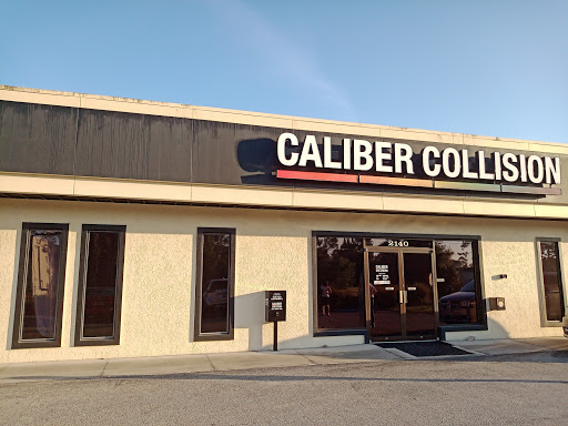 Auto Body Shop «Caliber Collision», reviews and photos, 2140 Andrea Ln, Fort Myers, FL 33912, USA