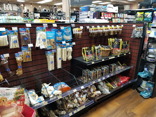 Pet Supply Store «Pet Valu», reviews and photos, 141 Bridgeton Pike, Mullica Hill, NJ 08062, USA