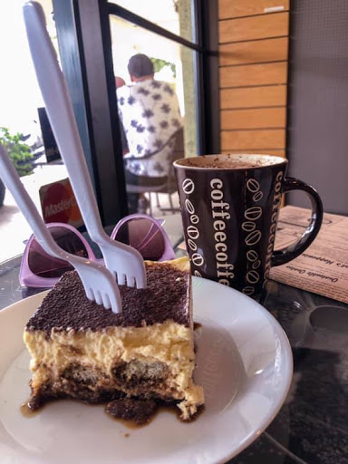 Coffee Shop «The Coffee Grinder», reviews and photos, 9834 Old Baymeadows Rd, Jacksonville, FL 32256, USA