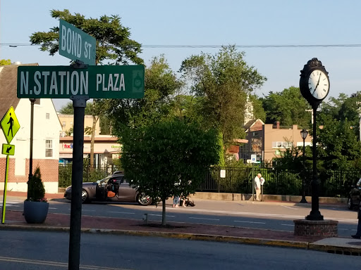 Wine Store «Great Neck Wines & Spirits», reviews and photos, 13 N Station Plaza, Great Neck, NY 11021, USA