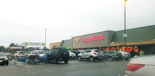 Grocery Store «Hannaford Supermarket», reviews and photos, 11 Milton Rd, Rochester, NH 03867, USA