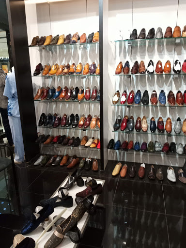 Shopping Mall «Fairlane Town Center», reviews and photos, 18900 Michigan Ave, Dearborn, MI 48126, USA