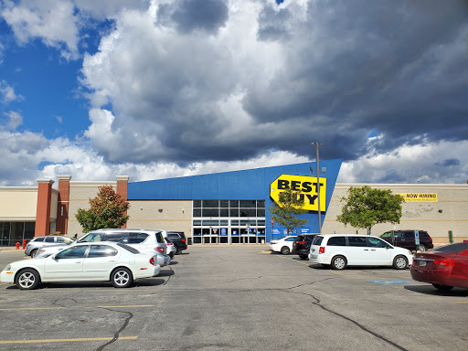 Electronics Store «Best Buy», reviews and photos, 17800 S Halsted St, Homewood, IL 60430, USA