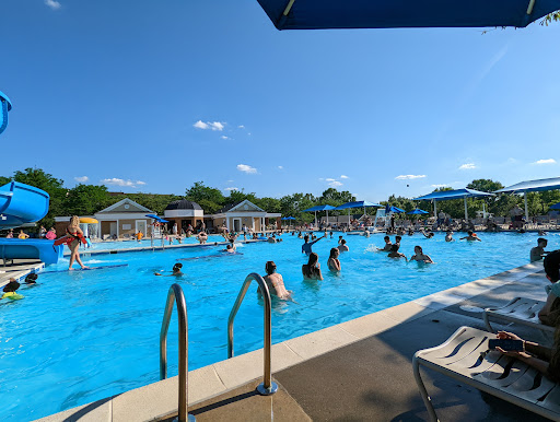 Water Park «Hyland Hills Swimming Pool & Splash Park», reviews and photos, 43450 Parish St, Chantilly, VA 20152, USA