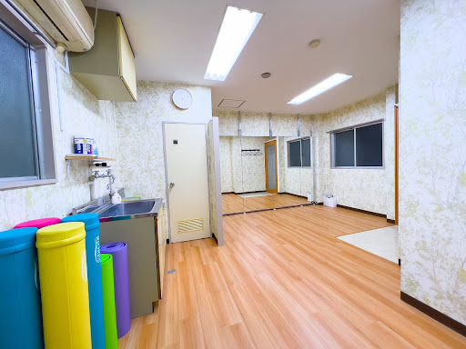 ダンススクール Curiospace多摩センター ダンススタジオ